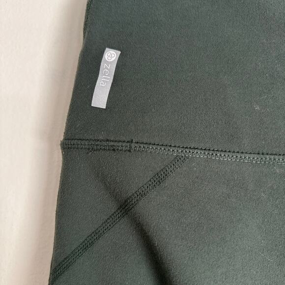 Zella women’s medium green/black leggings - Picture 5 of 7
